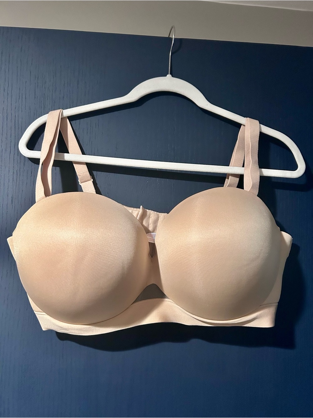 Cacique Beige Convertible Comfort Bliss Plunge Strapless Bra - only worn once!
